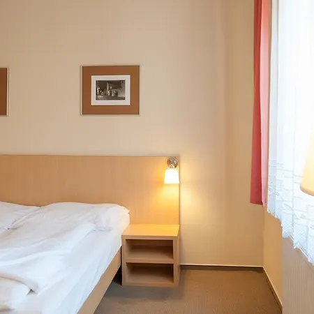 Otel V Centru