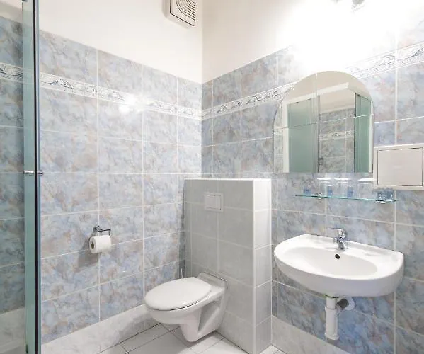 V Centru 3* 체스케부데요비체